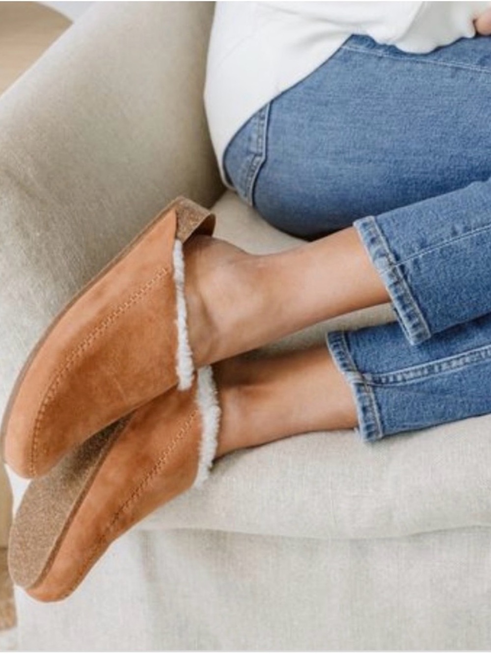 Jenni Kayne Cozy Shearling-Lined Slip-On Moc Clogs in Chestnut